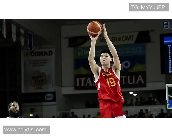 任骏飞领衔球队奋战新赛季展现篮球风采与团队精神的精彩时刻